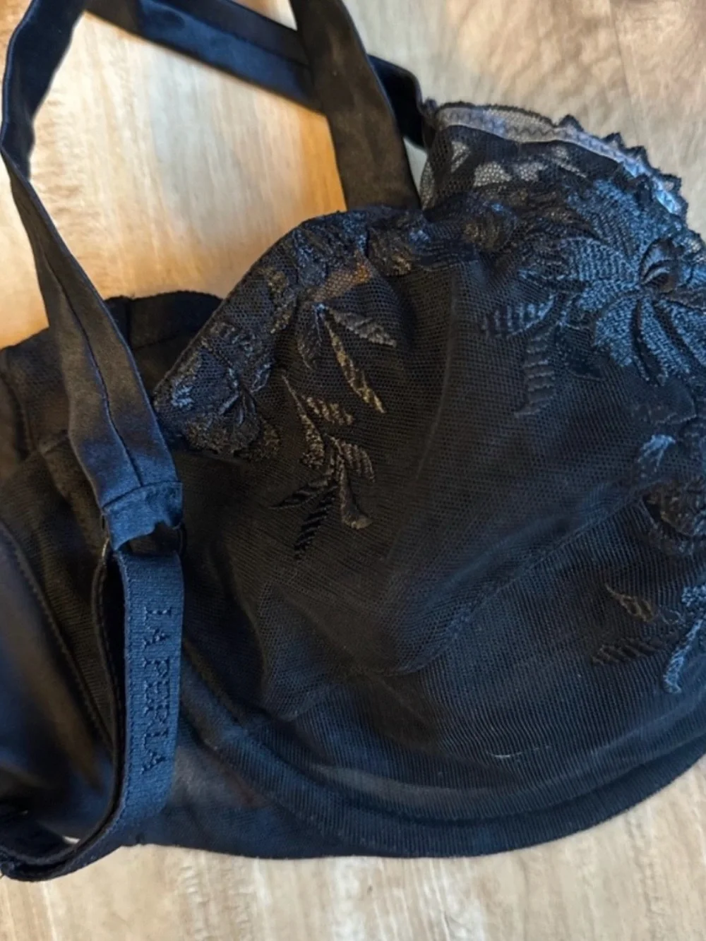 LaPerla Vintage Original Bologna Black Floral Lace Underwire Bra with Sheer Cups - Picture 4 of 11